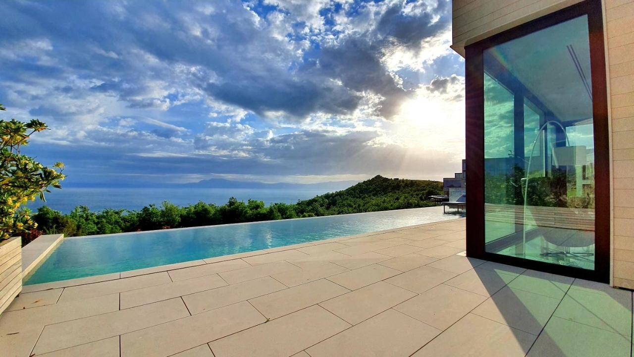 Prive Infinity Villa Durrës 外观 照片