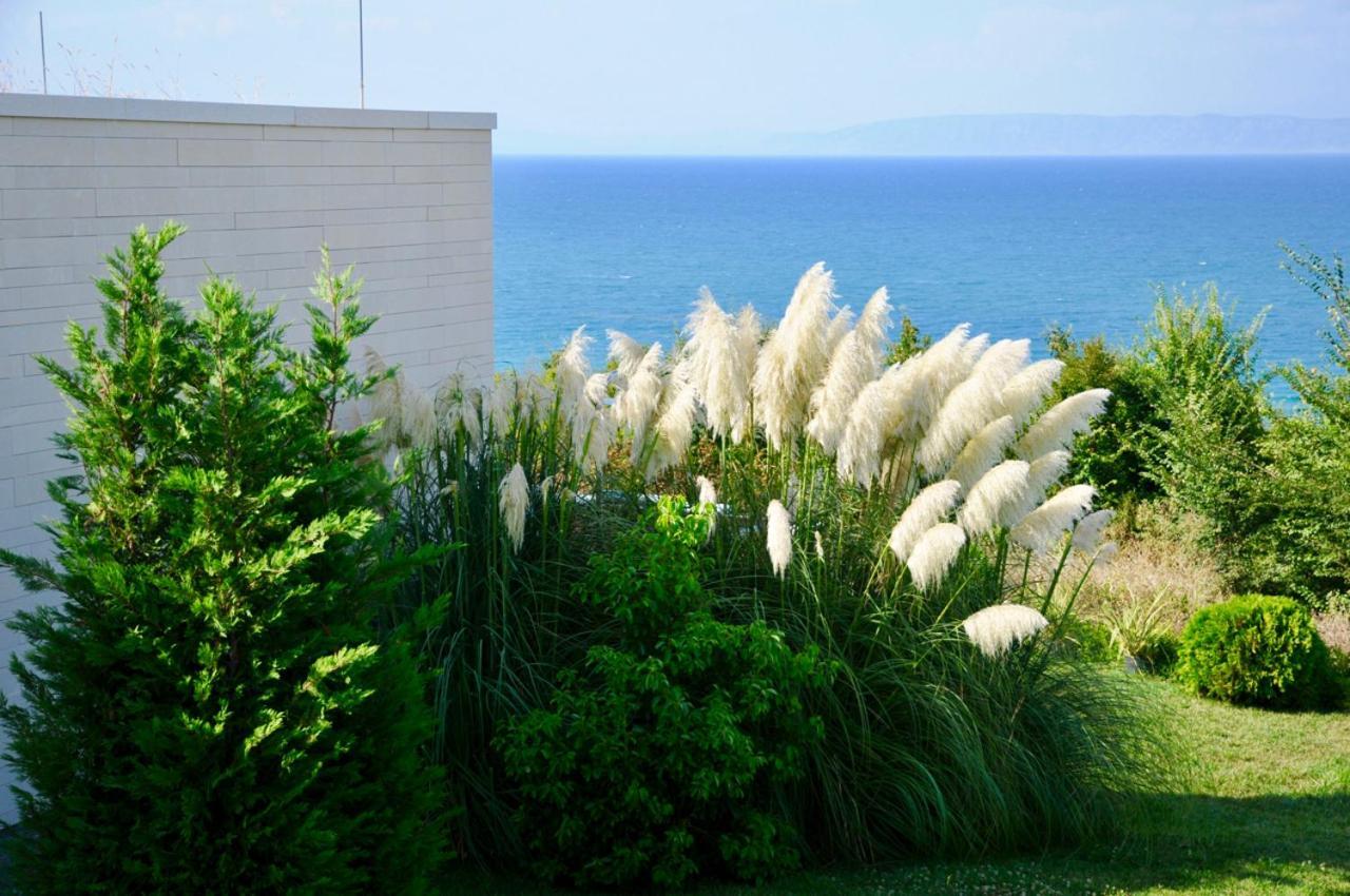 Prive Infinity Villa Durrës 外观 照片